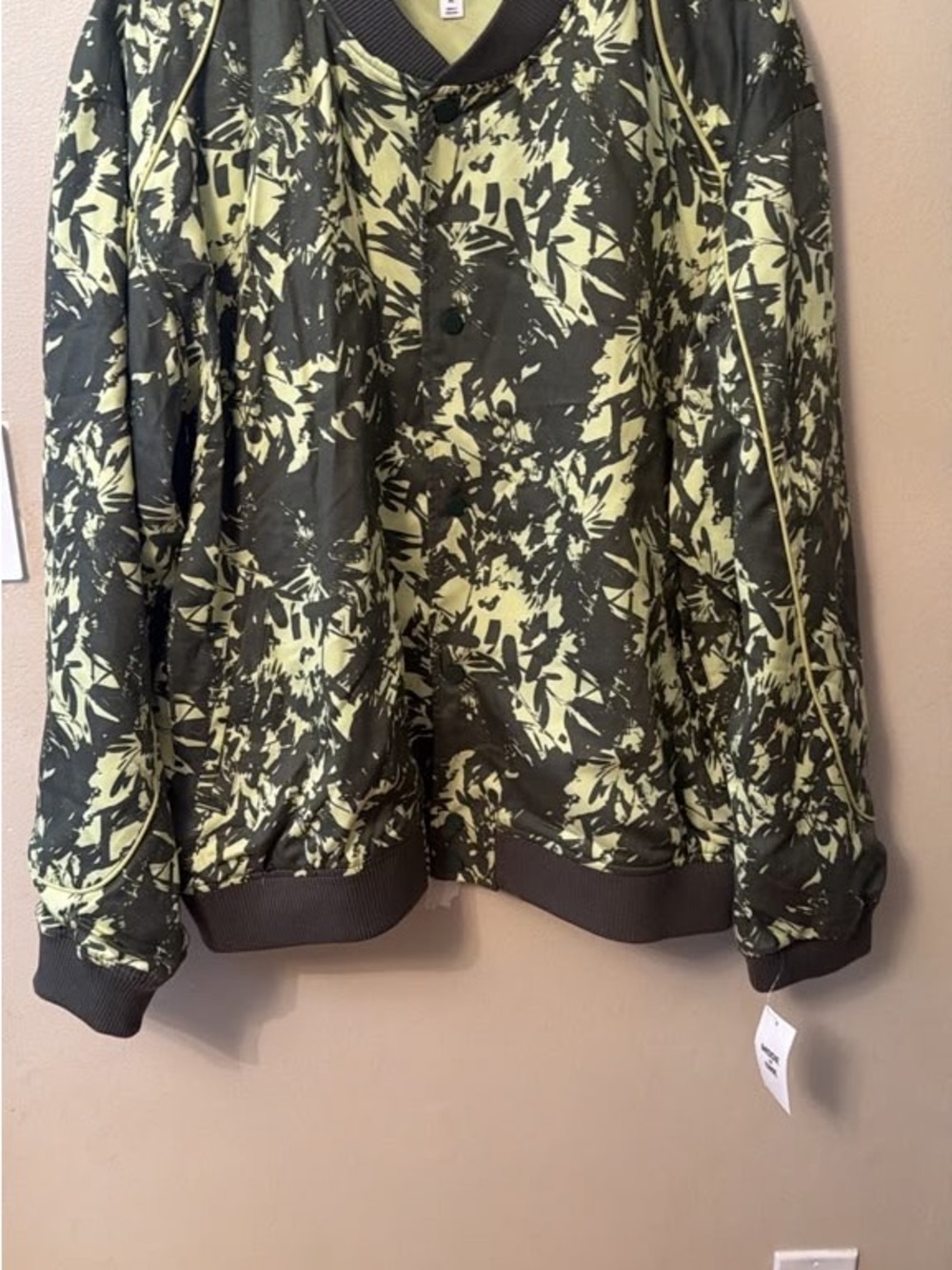 Lightweight Printed Shirt Jacket in Olive Green and Black